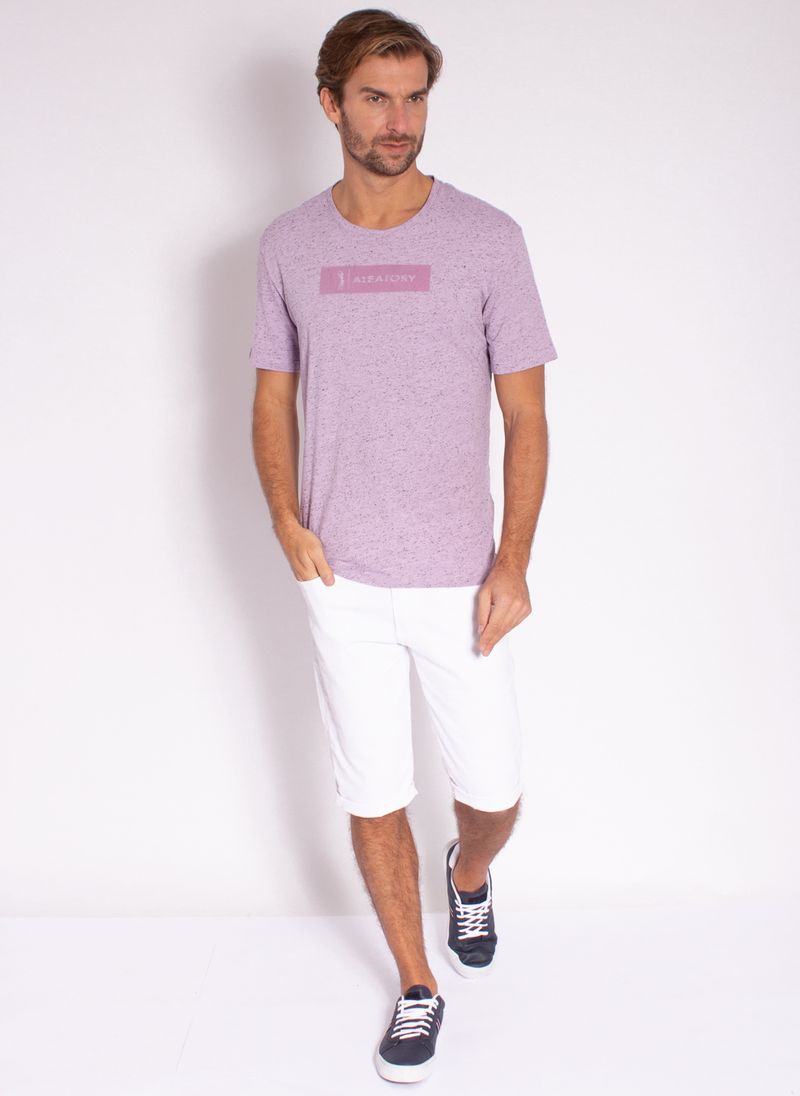 camiseta-masculina-aleatory-estampada-logo-box-lilas-modelo-3-