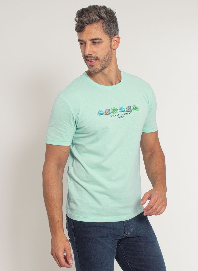 camiseta-aleatory-masculino-estampada-loyal-verde-modelo-4-