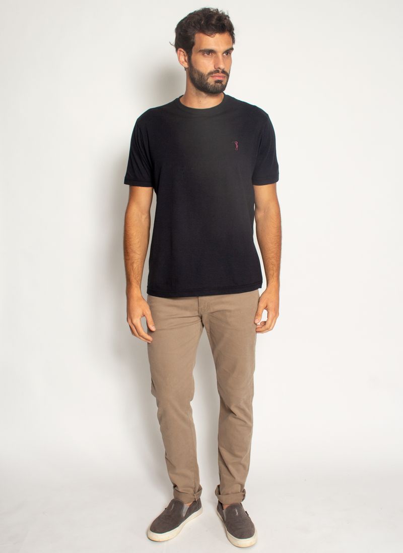 camiseta-aleatory-basica-lisa-masculina-preto-modelo-2021-3-