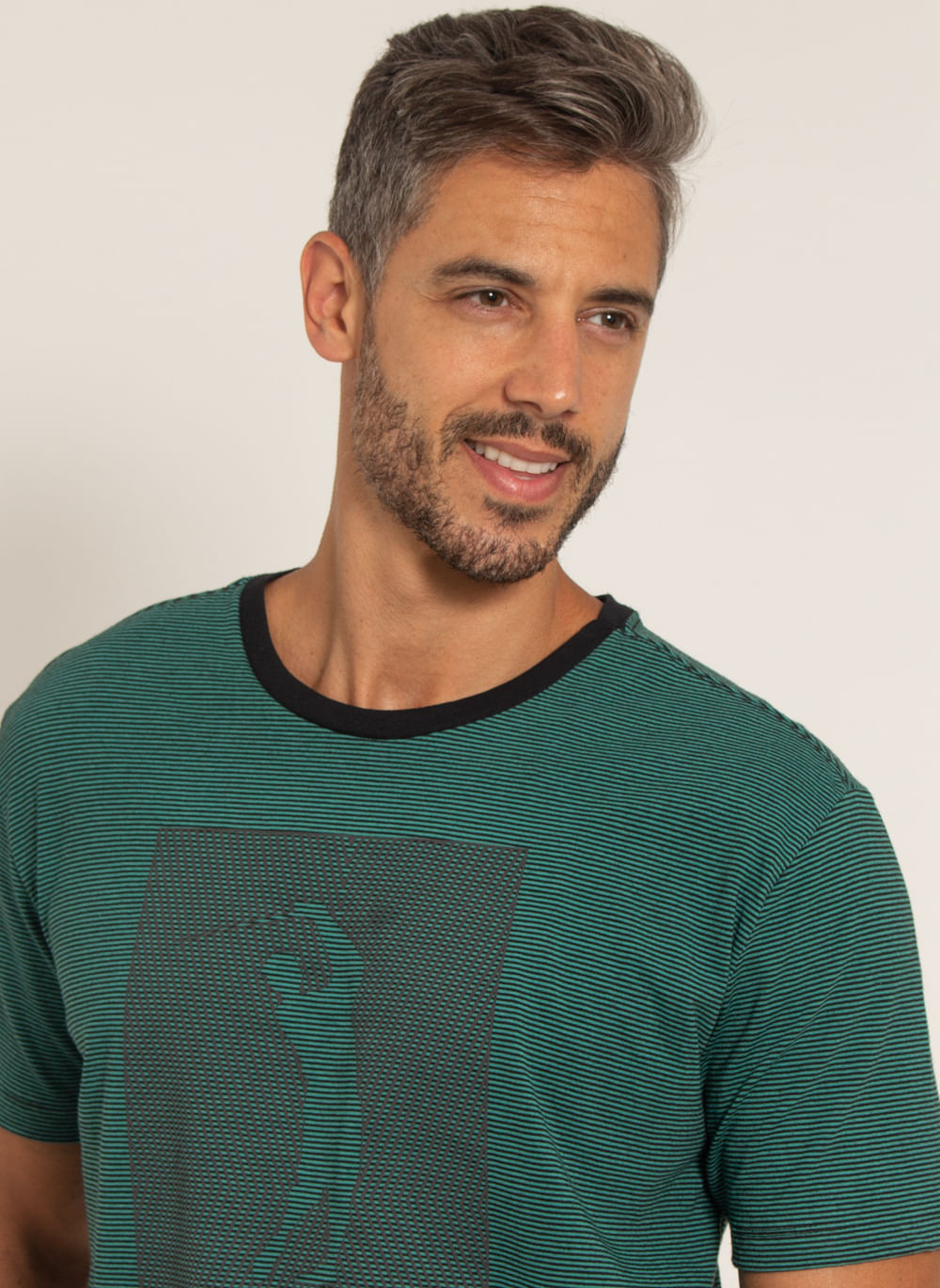 camiseta-aleatory-estampada-masculina-golf-verde-modelo-1-