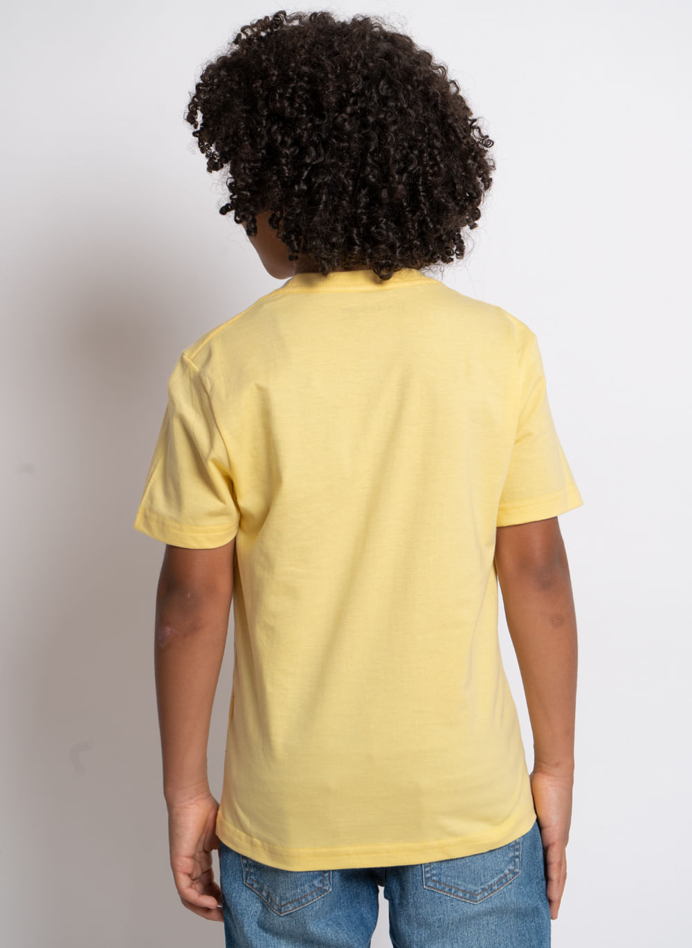 https---s3-sa-east-1.amazonaws.com-softvar-Zetop-30106-img_original-modelo-camiseta-kids-basica-new-amarela-3-