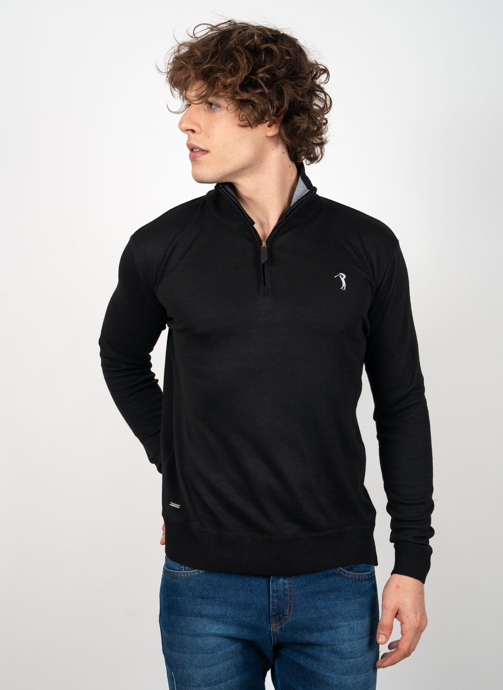 https---s3-sa-east-1.amazonaws.com-softvar-Zetop-62774-img_original-modelo-sueter-aleatory-masculinio-gola-ziper-preto-4-