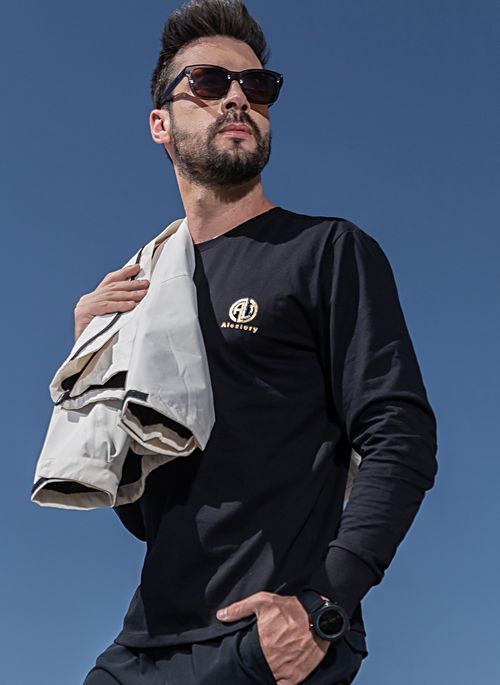 Camiseta Estampada Aleatory ML Silver & Gold Preta