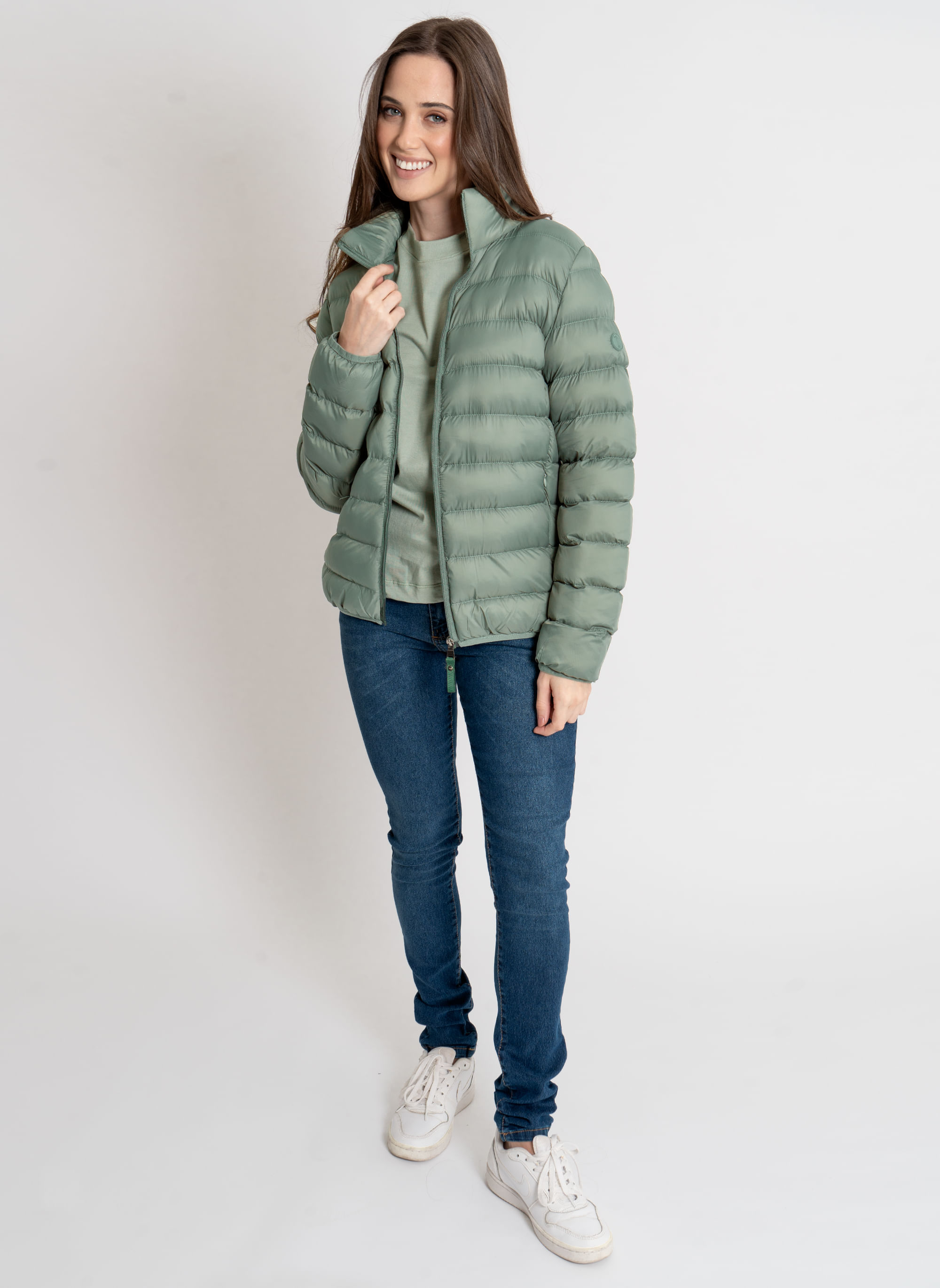 https---s3-sa-east-1.amazonaws.com-softvar-Zetop-64522-img_original-modelo-jaqueta-feminina-nylon-travel-verdemilitar-5-