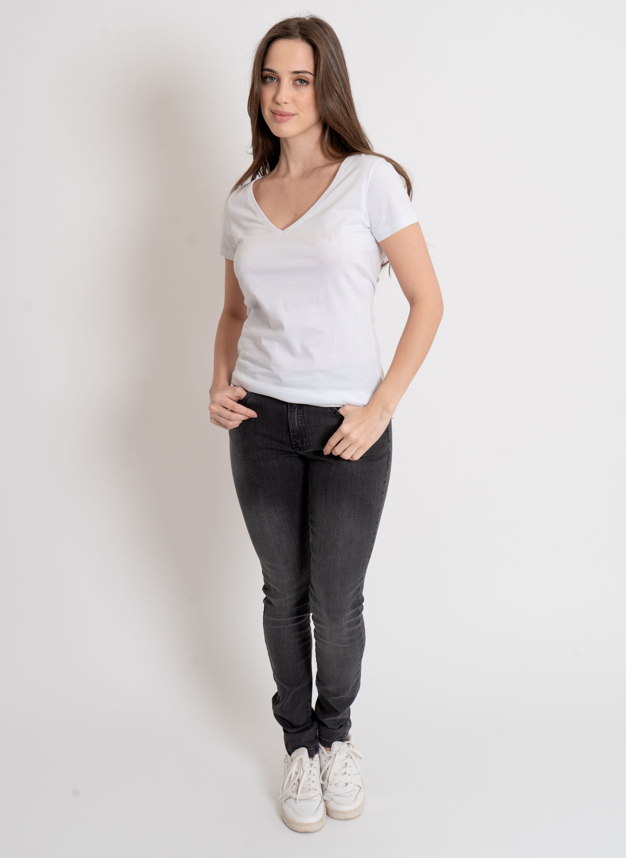 Camiseta-Feminina-Aleatory-Gola-V-Lisa-Force-Branca-Branco-G
