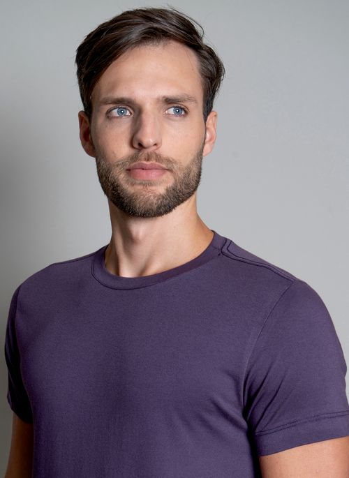 Camiseta Signature Básica Prime Roxa