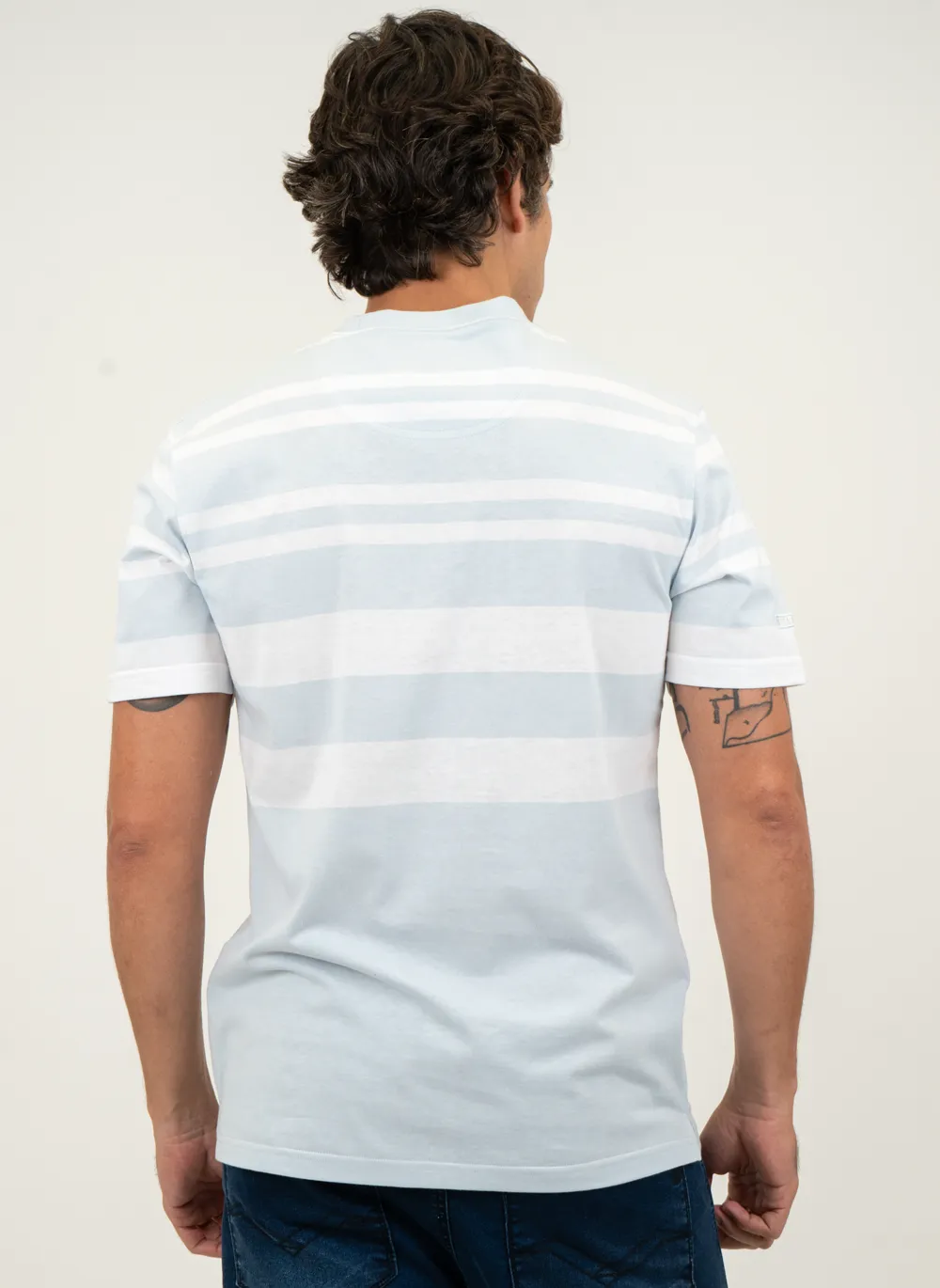 Camiseta-Masculina-Aleatory-Parts-Listrada-Azul-Claro-Azul-Claro-GG