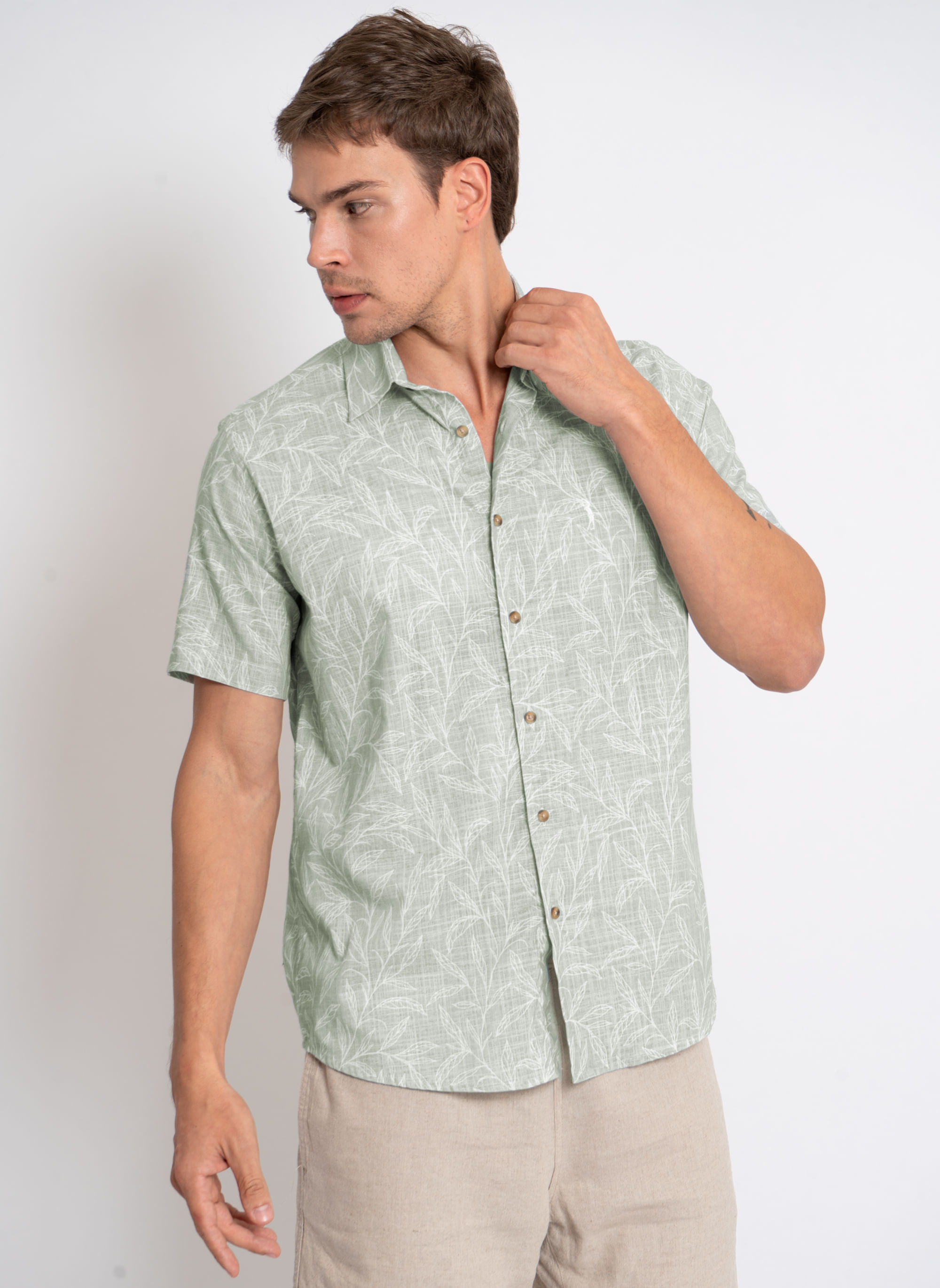 Camisa-Aleatory-Manga-Curta-Estampada-Leaves-Verde-Verde-P