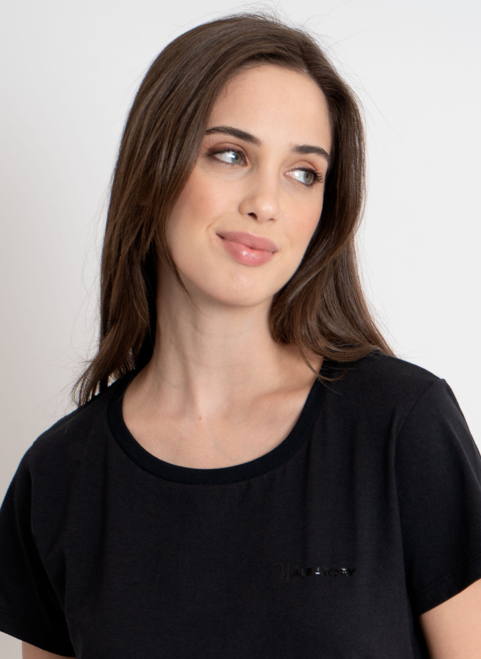 Camiseta-Feminina-Aleatory-Fine-Preta-Preto-P