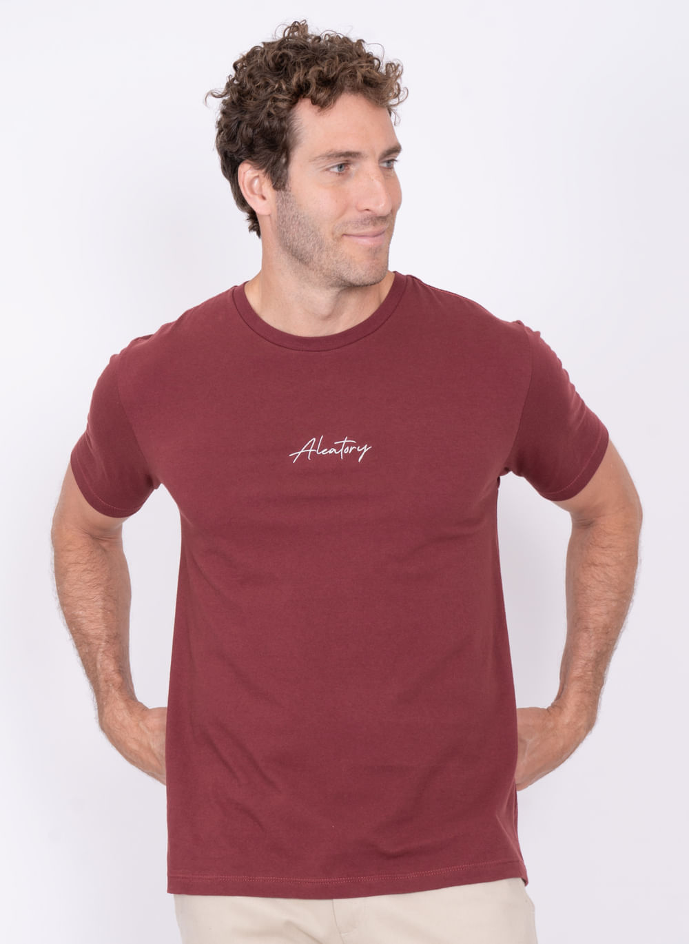 Camiseta-Lisa-Aleatory-Assinatura-Bordo-Bordo-GG