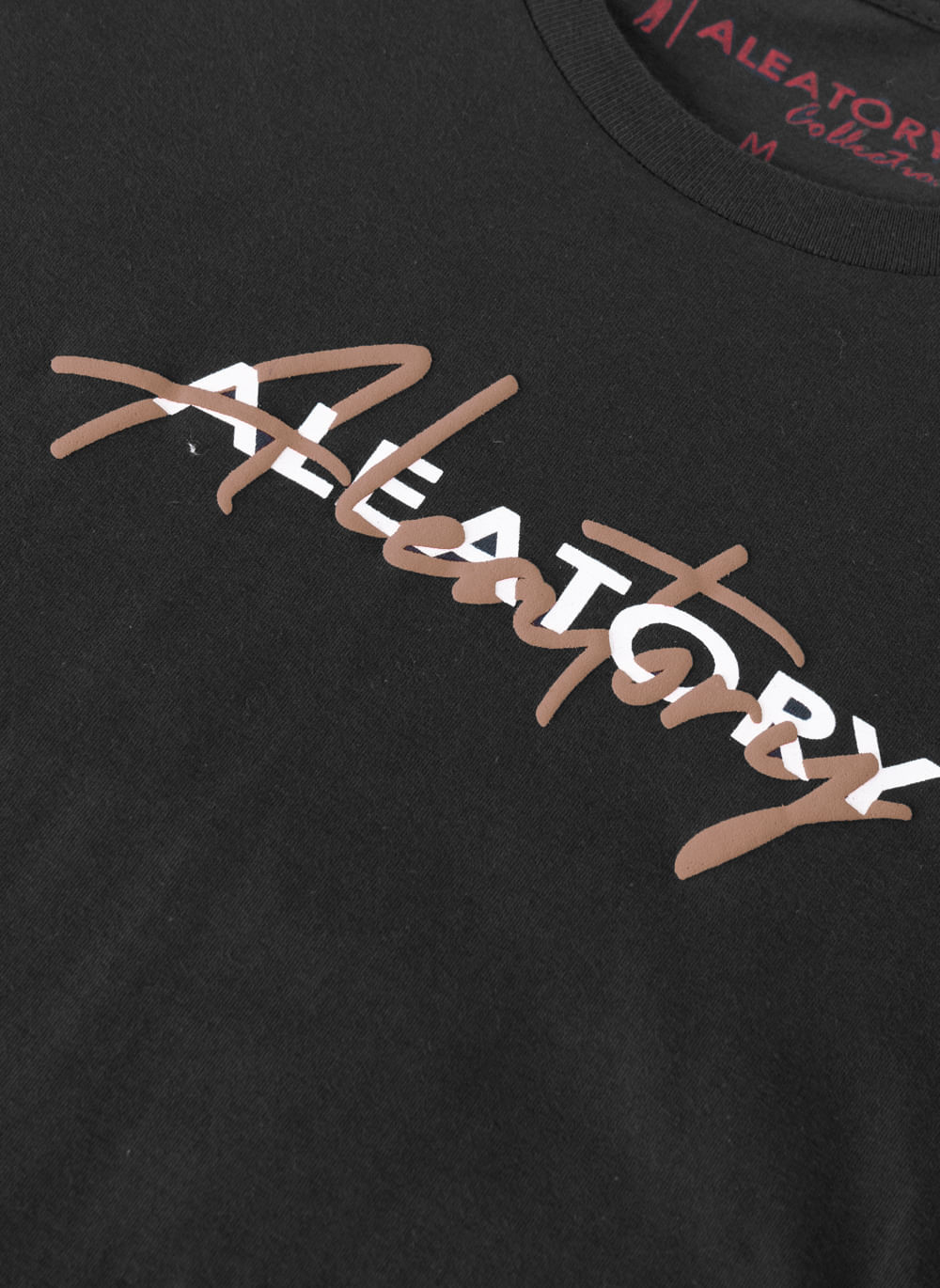 Camiseta-Aleatory-Manga-Curta-Signed-Preta-Preto-P