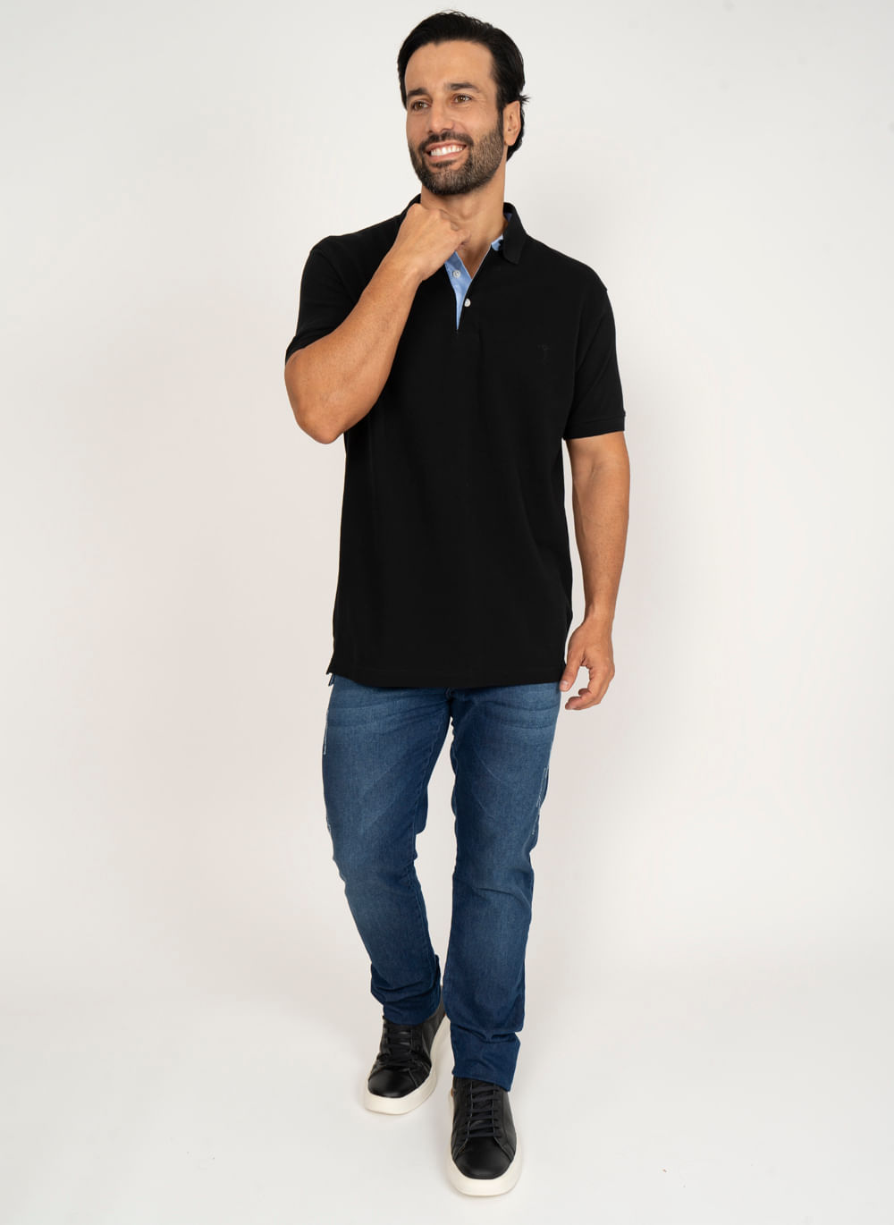 Camisa-Polo-Preta-Lisa-Aleatory-com-Logo-Preto-Preto-P