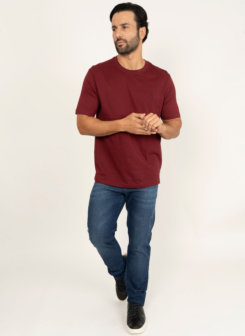 Camiseta-Aleatory-Lisa-Borgonha-Bordo-XGGGG