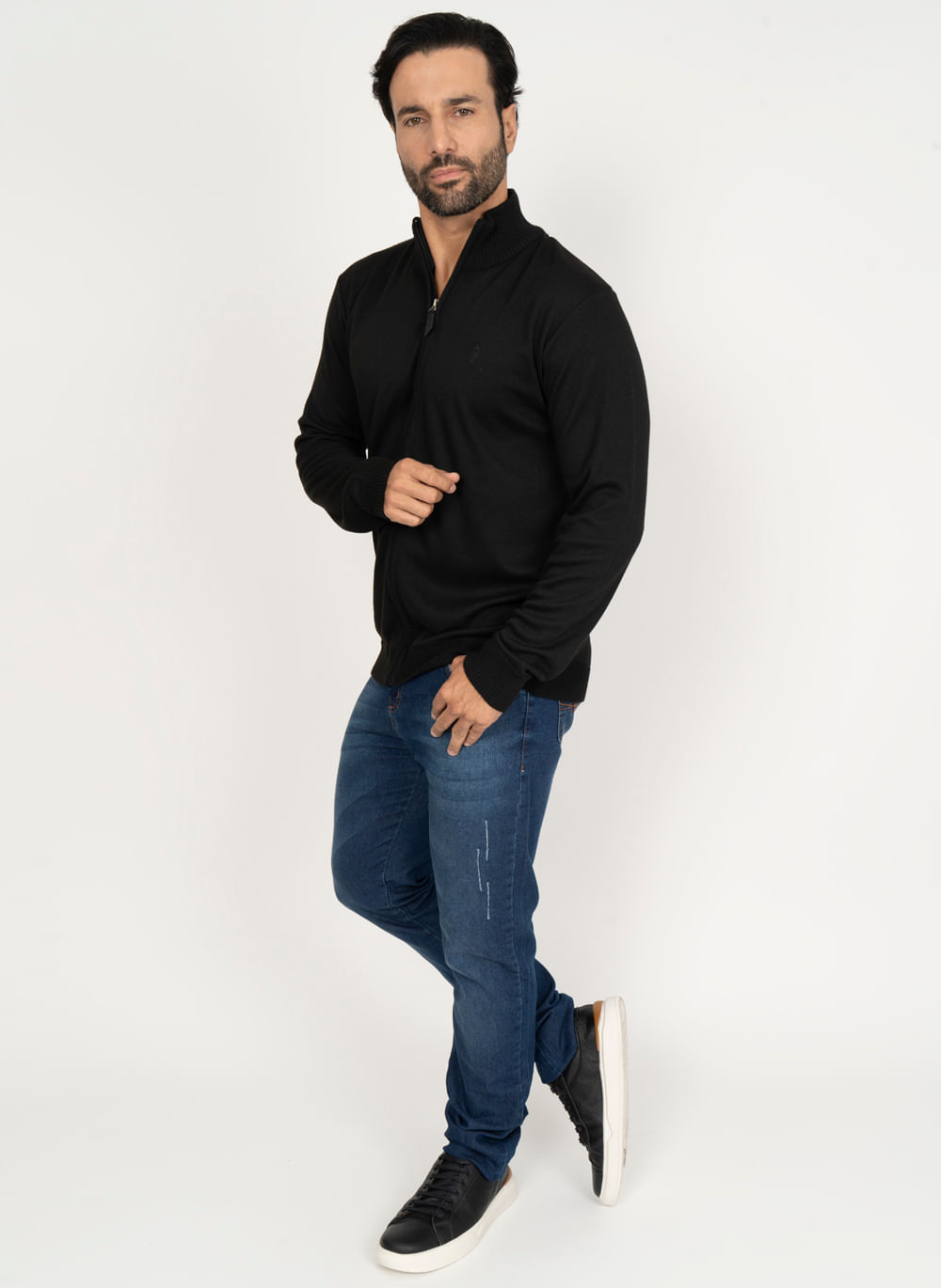 Sueter-Aleatory-Com-Ziper-e-Gola-Alta-Preto-Preto-P