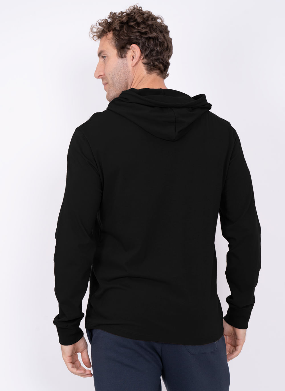Camiseta-Aleatory-Manga-Longa-com-Capuz-Milan-Preto-Preto-P