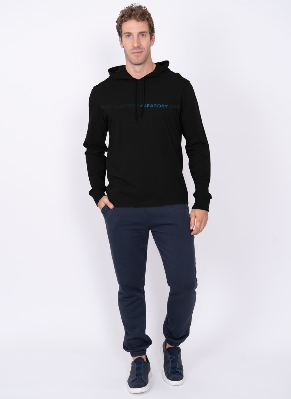 Camiseta-Aleatory-Manga-Longa-com-Capuz-Milan-Preto-Preto-P