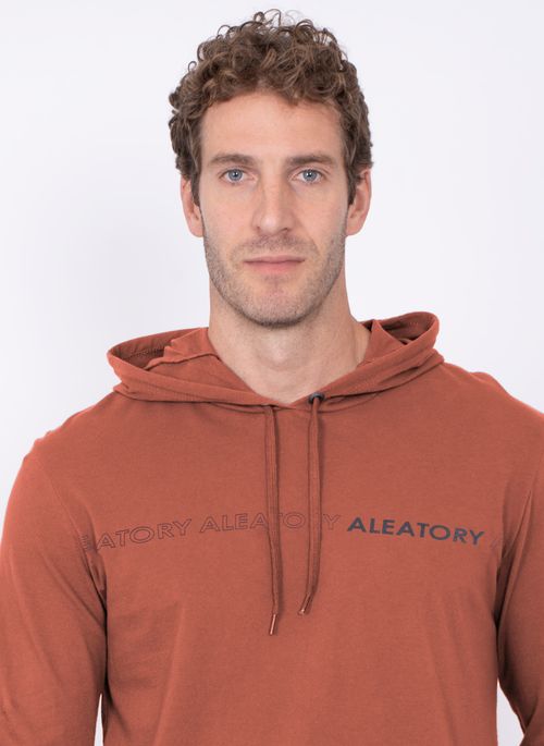 Camiseta Aleatory Manga Longa com Capuz Milan Vermelho