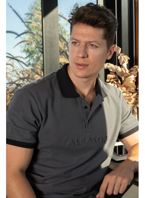 Camisa Polo Aleatory Statement Grafite