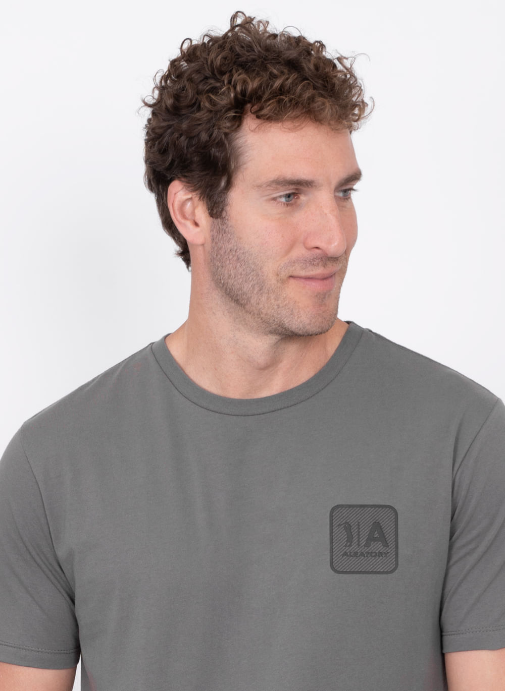 Camiseta-Aleatory-Estampada-Field-Cinza-Cinza-P