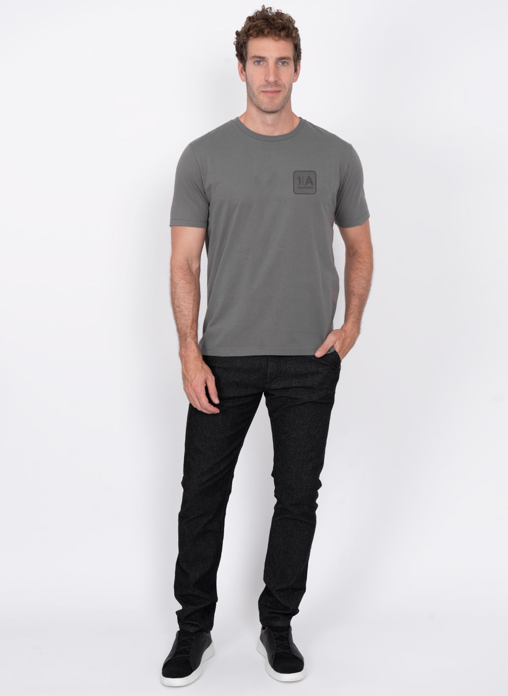 Camiseta-Aleatory-Estampada-Field-Cinza-Cinza-P