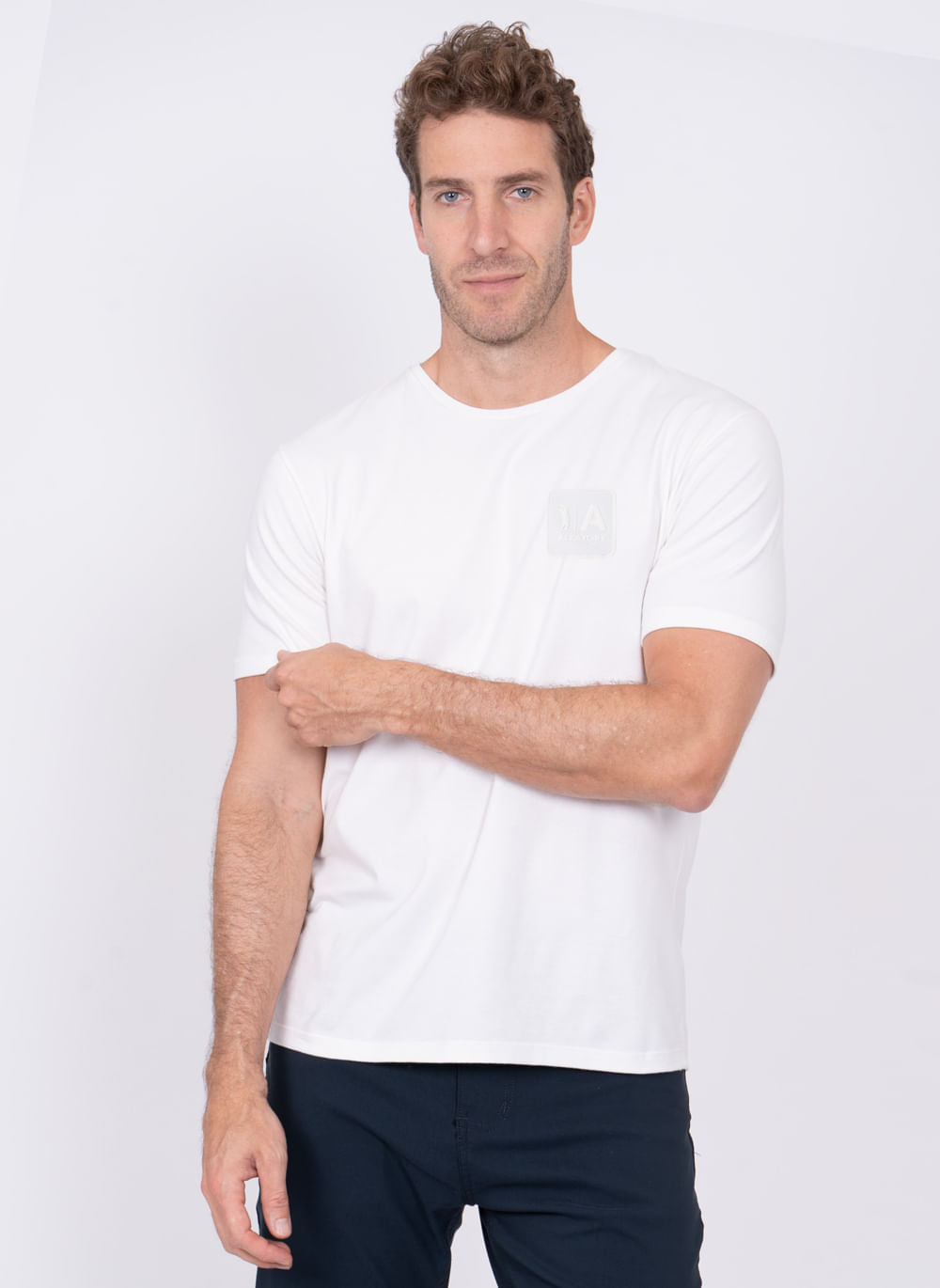 Camiseta-Aleatory-Estampada-Field-Branca-Branco-P