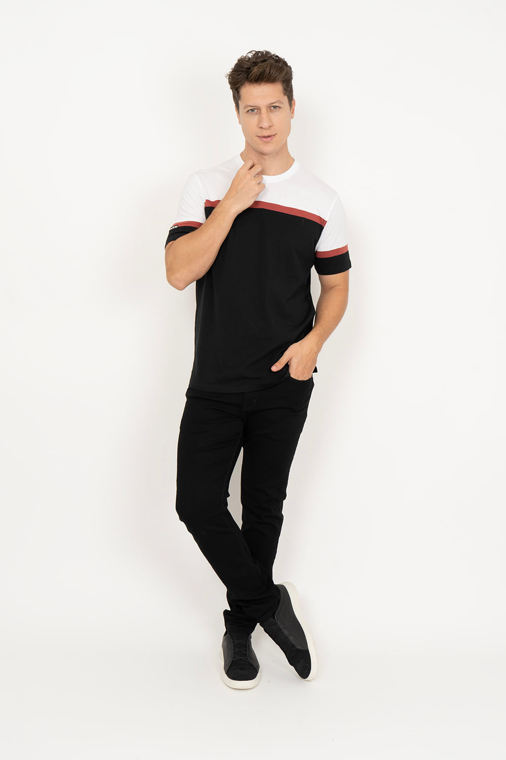 Camiseta-Aleatory-Listrada-Road-Branca-Branco-P