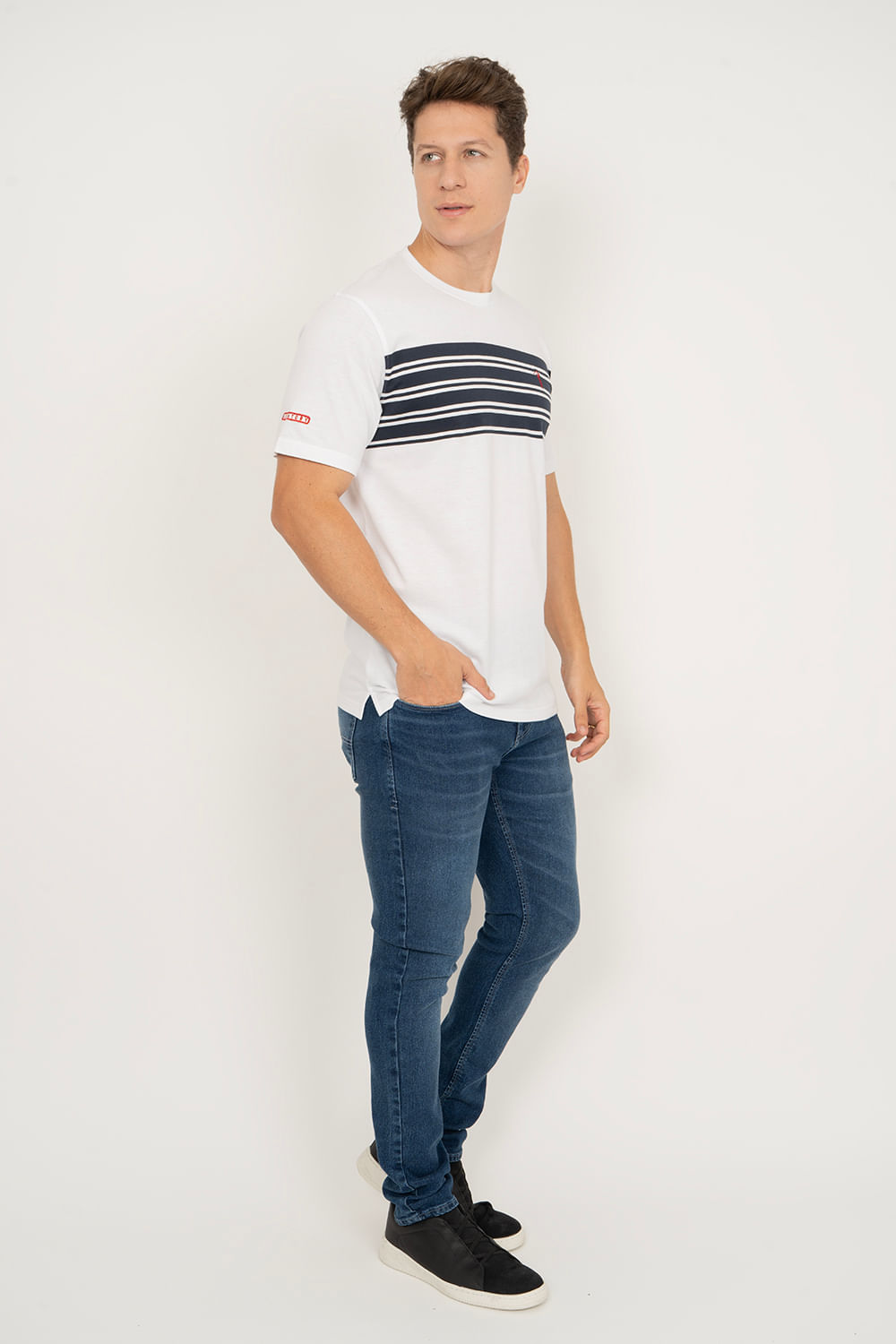 Camiseta-Aleatory-Listrada-Shelf-Branca-Branco-P