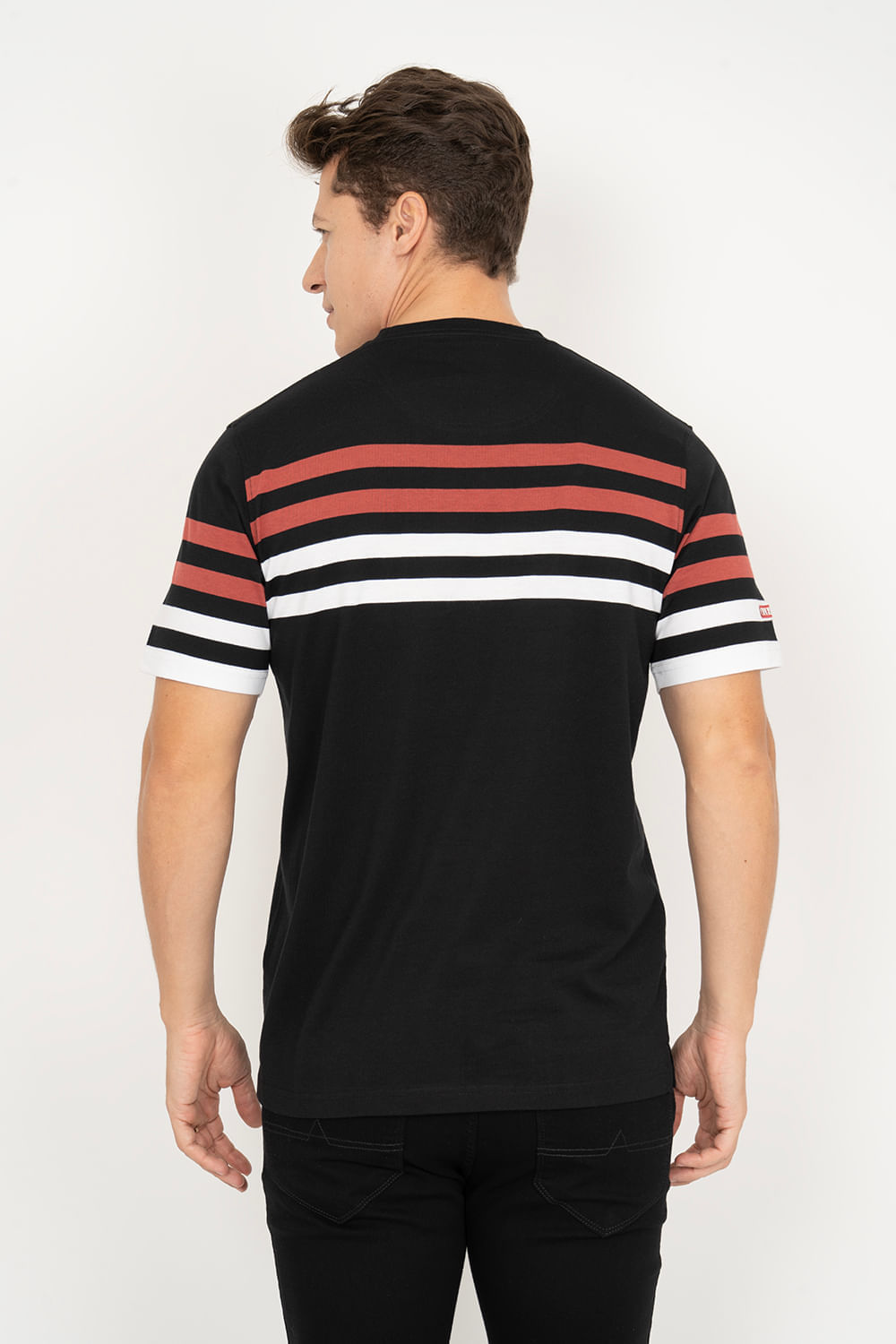Camiseta-Aleatory-Listrada-Layout-Preta-Preto-P