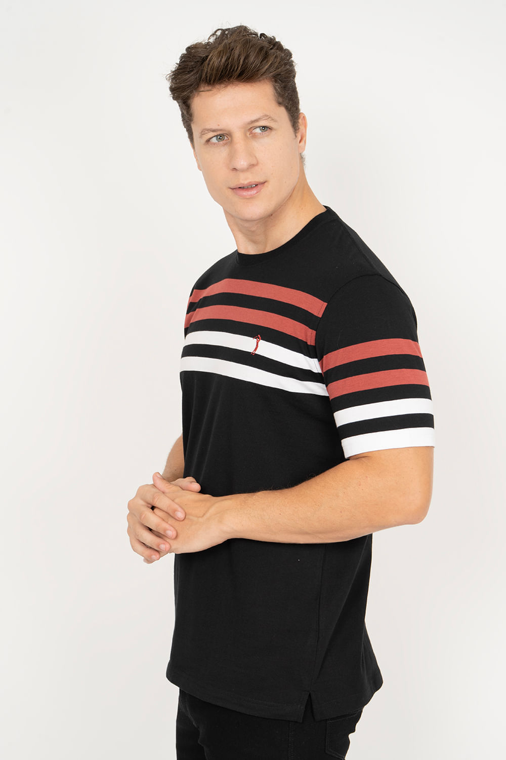 Camiseta-Aleatory-Listrada-Layout-Preta-Preto-P