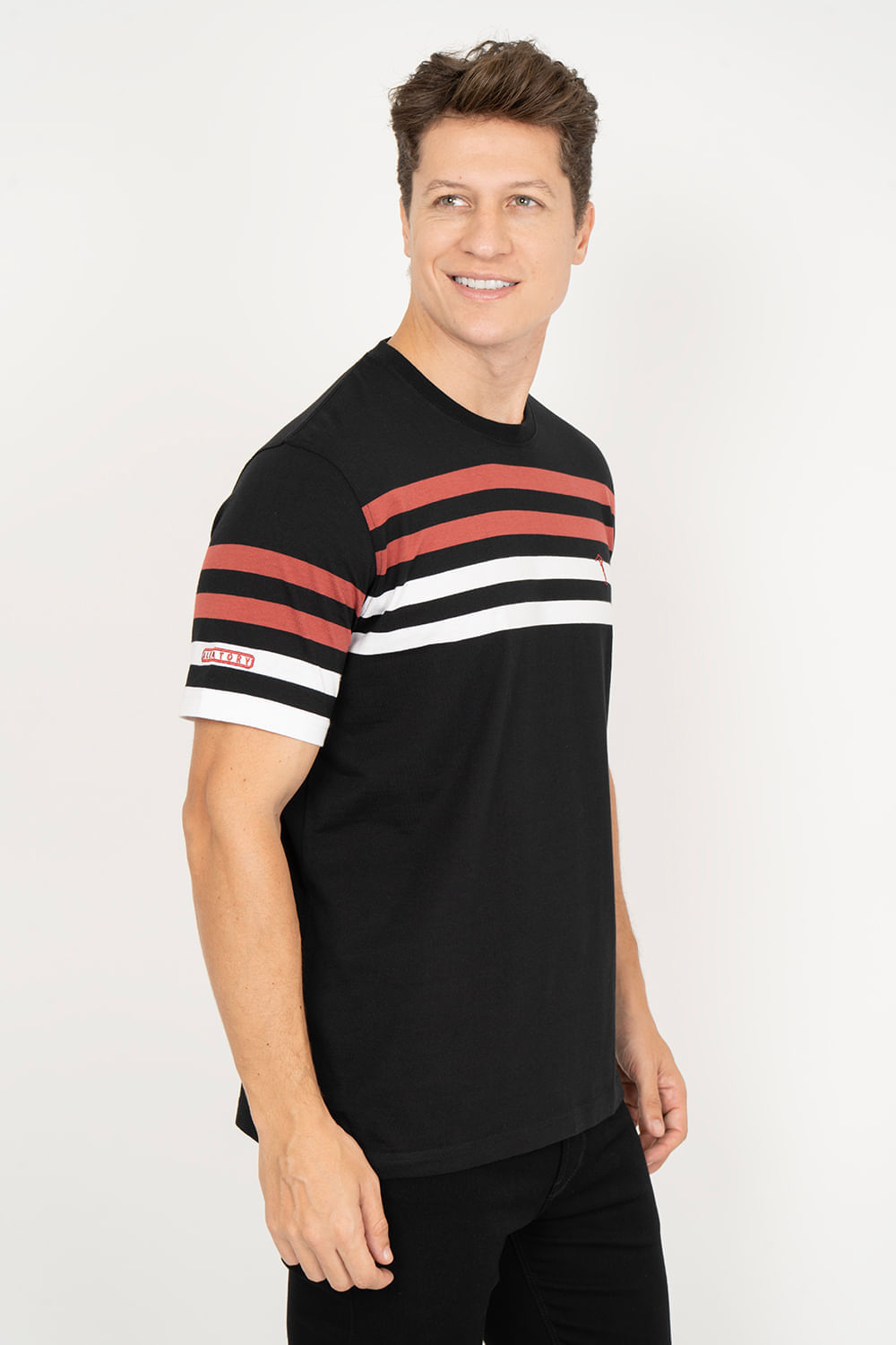 Camiseta-Aleatory-Listrada-Layout-Preta-Preto-P