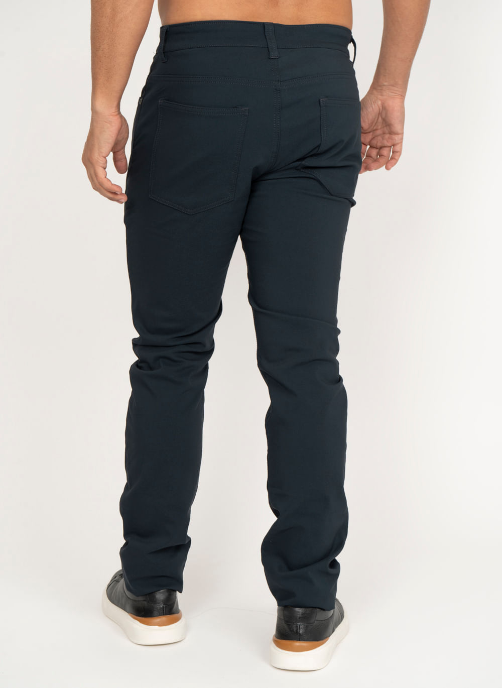 Calca-Sarja-Aleatory-Tecido-Tecnologico-5-Bolsos-Marinho-Azul-Marinho-40