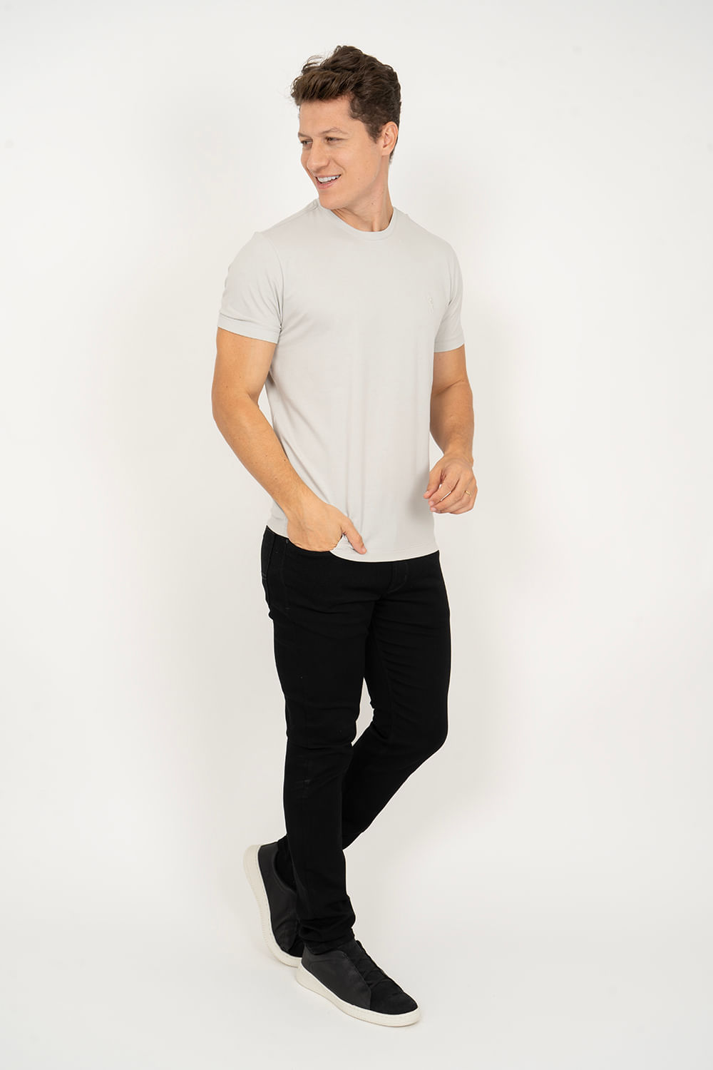 Camiseta-Lisa-Aleatory-Pima-Cinza-P