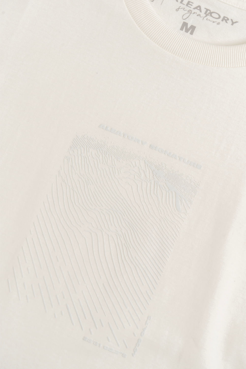 Camiseta-Signature-Estampada-Victorian-Creme-Creme-P