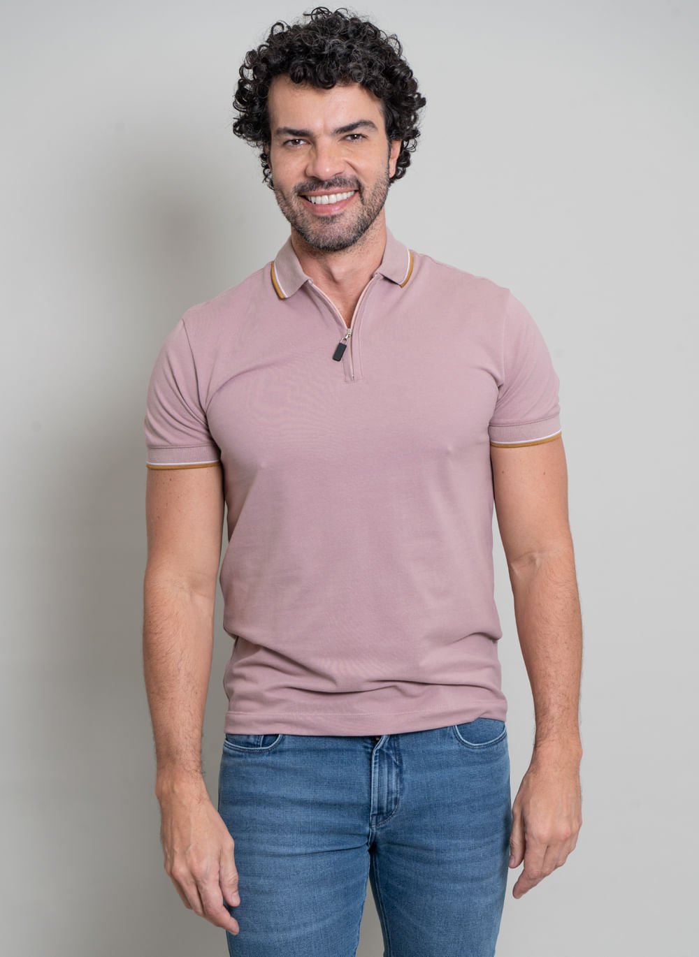 Polo-Aleatory-Signature-com-Ziper-Rosa-Claro-Khaki-P