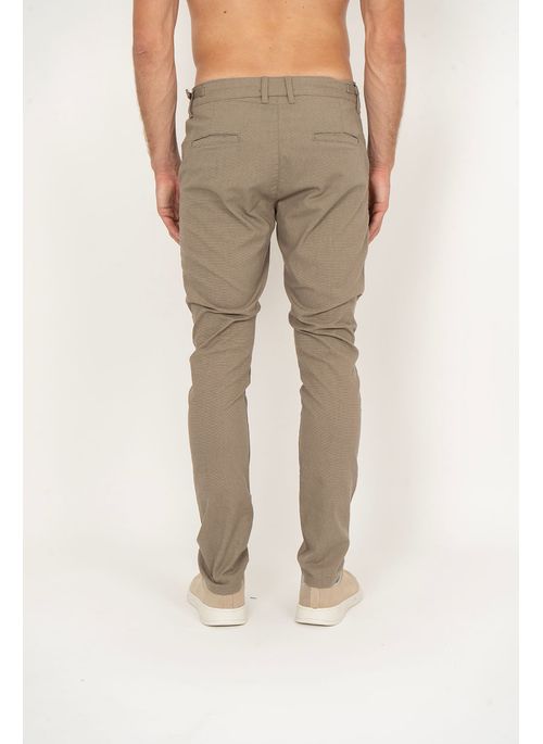 Calça Sarja Aleatory Ajuste Lateral Marrom